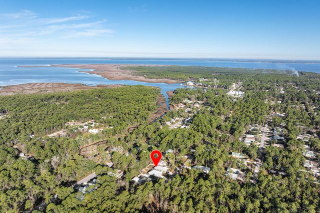 25 Central 8Th Street, Santa Rosa Beach, FL 32459