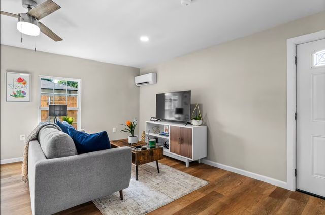 3630 Townsend Drive, Dallas, TX 75229