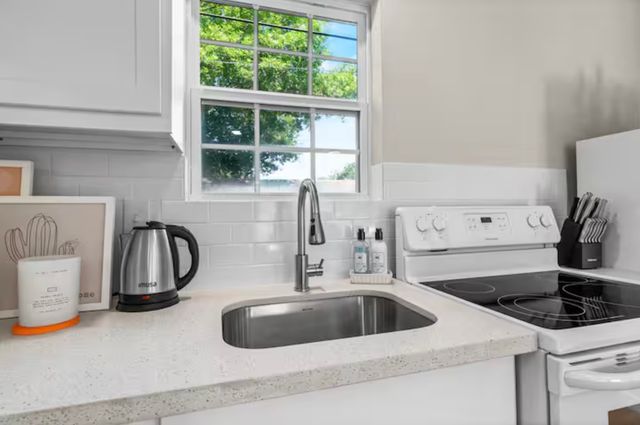 3630 Townsend Drive, Dallas, TX 75229