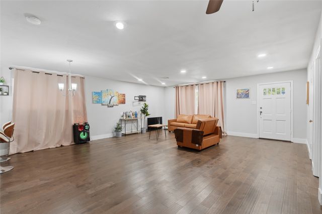 3630 Townsend Drive, Dallas, TX 75229