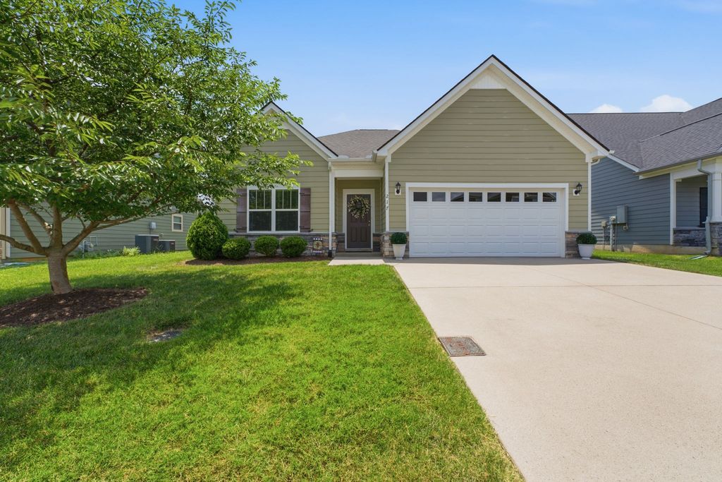 217 Hourless Dr, Smyrna, TN 37167