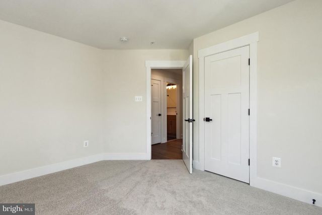 19507 FISHER AVE, Poolesville, MD 20837