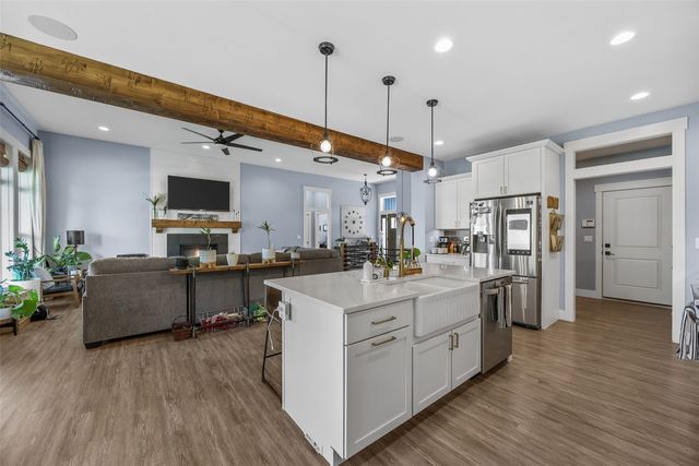 6310 River Parkway NE, Cedar Rapids, IA 52411
