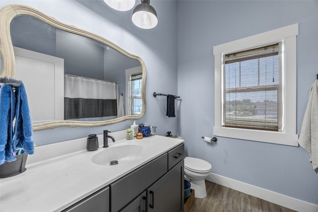6310 River Parkway NE, Cedar Rapids, IA 52411