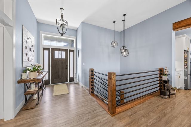 6310 River Parkway NE, Cedar Rapids, IA 52411
