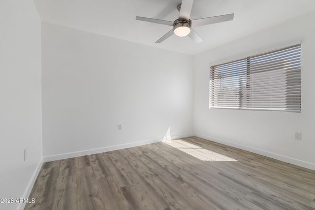 3033 E DEVONSHIRE Avenue 2033, Phoenix, AZ 85016