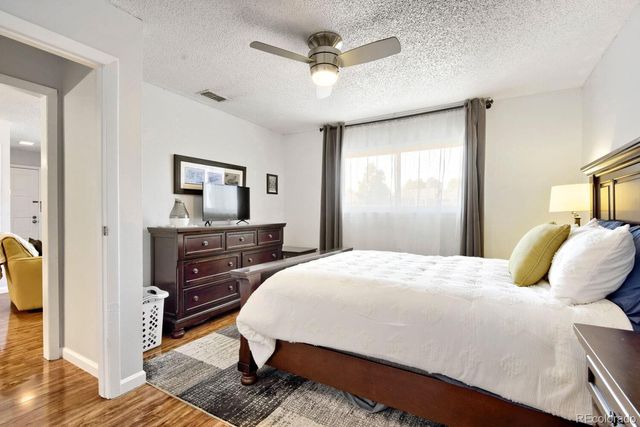 2330 E Fremont Avenue J, Centennial, CO 80122