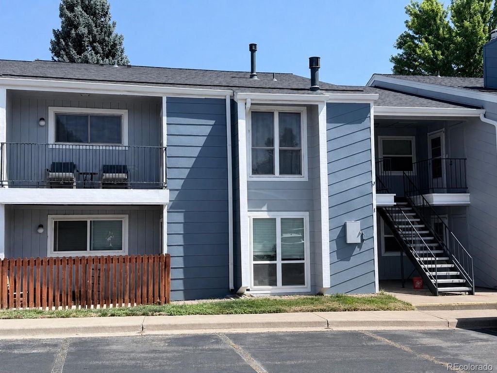 2330 E Fremont Avenue J, Centennial, CO 80122