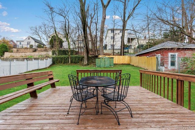 306 Hutchinson Boulevard, Mount Vernon, NY 10552