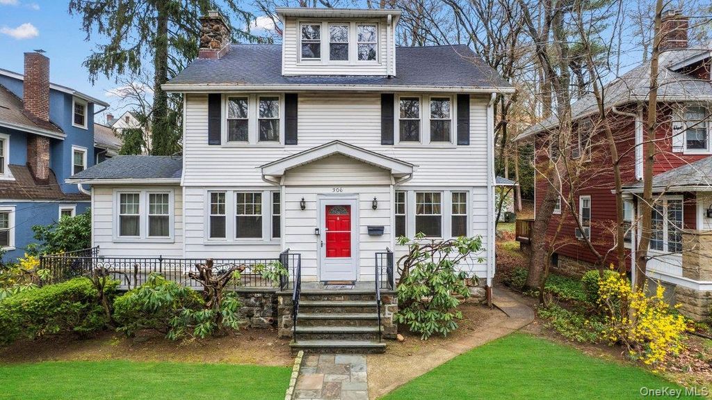 306 Hutchinson Boulevard, Mount Vernon, NY 10552