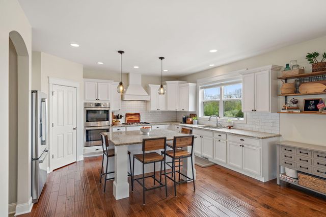 1684 Kleven Lane, Crown Point, IN 46307