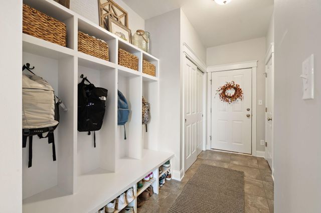 1684 Kleven Lane, Crown Point, IN 46307