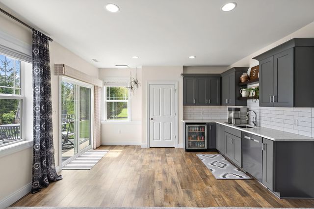 1684 Kleven Lane, Crown Point, IN 46307