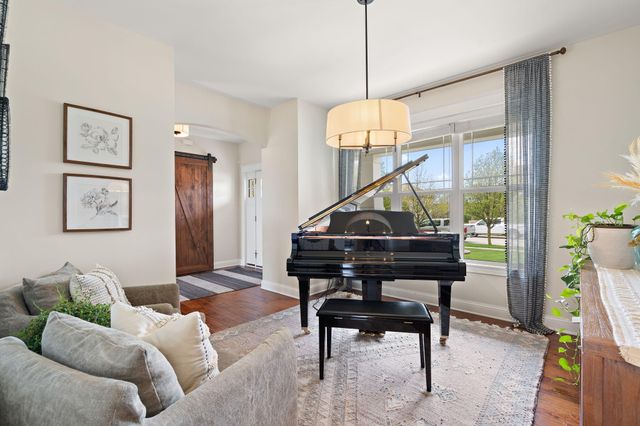 1684 Kleven Lane, Crown Point, IN 46307