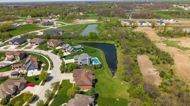 1684 Kleven Lane, Crown Point, IN 46307