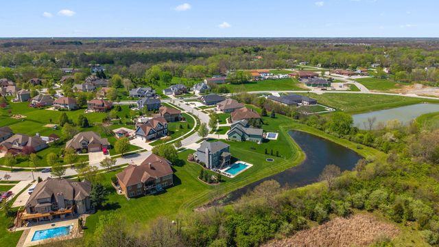 1684 Kleven Lane, Crown Point, IN 46307