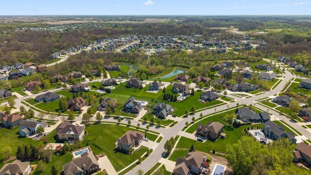 1684 Kleven Lane, Crown Point, IN 46307