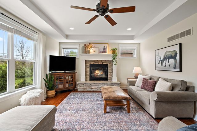 1684 Kleven Lane, Crown Point, IN 46307