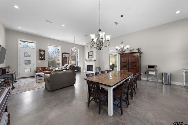 2640 County Road 1030 NW, Mt Vernon, TX 75457