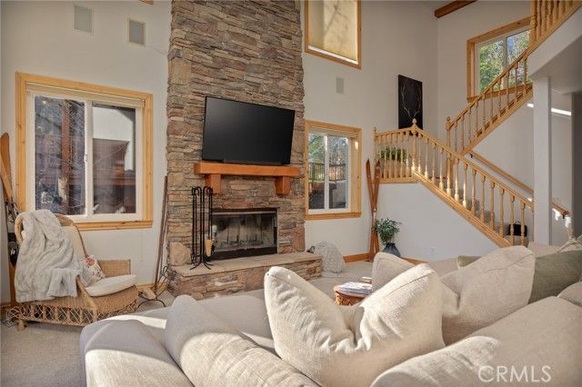 27539 W Shore, Lake Arrowhead, CA 92352