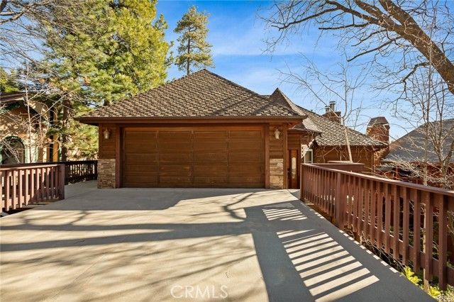 27539 W Shore, Lake Arrowhead, CA 92352