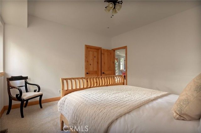 27539 W Shore, Lake Arrowhead, CA 92352