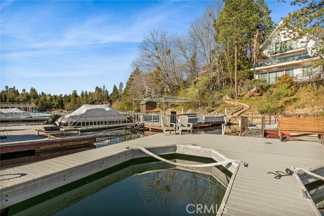 27539 W Shore, Lake Arrowhead, CA 92352
