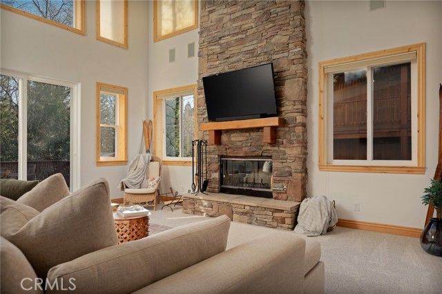 27539 W Shore, Lake Arrowhead, CA 92352