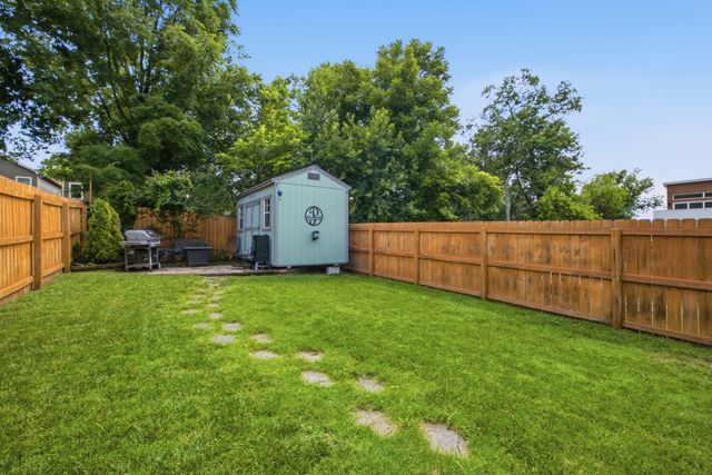 934B Spain Ave, Nashville, TN 37216