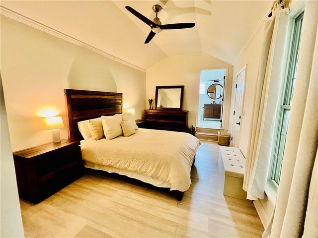 2936 Hall Drive SE, Smyrna, GA 30082