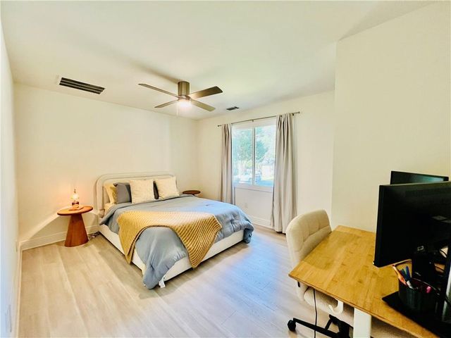 2936 Hall Drive SE, Smyrna, GA 30082