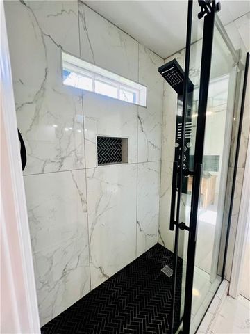 2936 Hall Drive SE, Smyrna, GA 30082