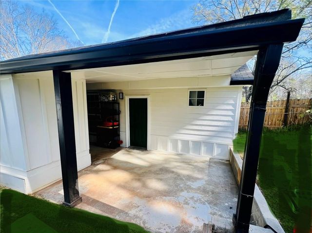 2936 Hall Drive SE, Smyrna, GA 30082