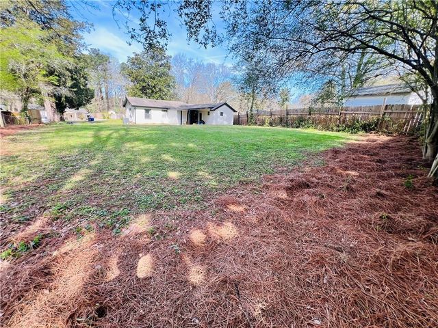 2936 Hall Drive SE, Smyrna, GA 30082