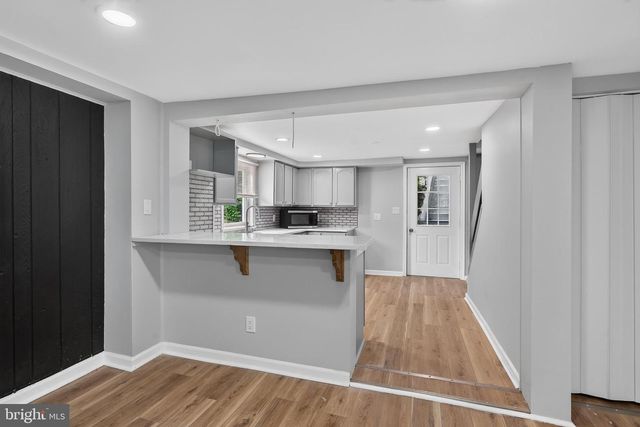 377 MOUNT PLEASANT ST, Coatesville, PA 19320