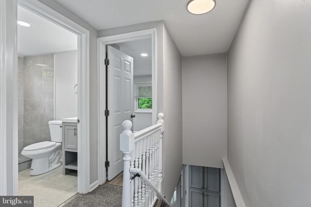 377 MOUNT PLEASANT ST, Coatesville, PA 19320