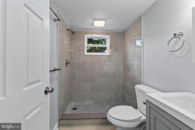 377 MOUNT PLEASANT ST, Coatesville, PA 19320