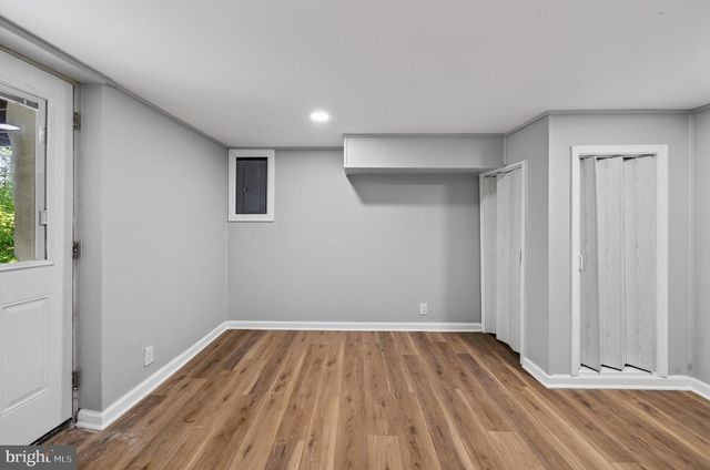 377 MOUNT PLEASANT ST, Coatesville, PA 19320