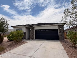 18609 W BRONCO Trail, Wittmann, AZ 85361