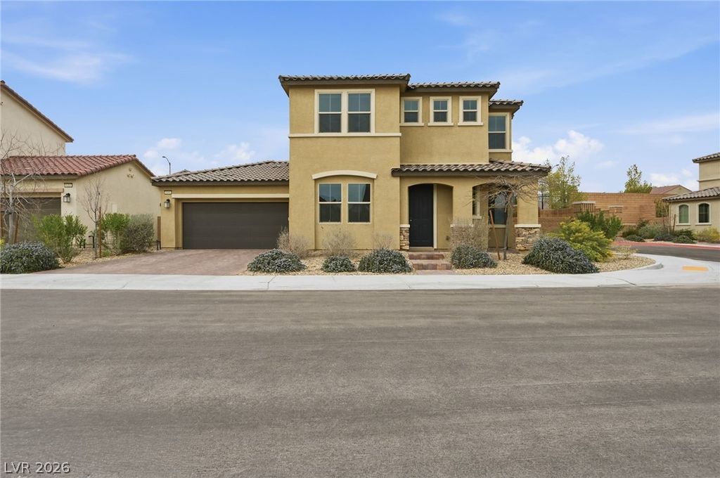 8191 California Pine Street, Las Vegas, NV 89166