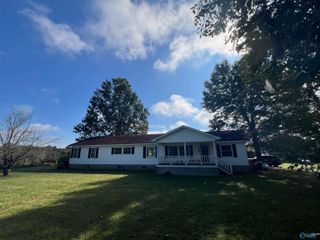 225 Stone Road, Albertville, AL 35951