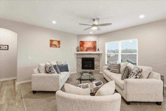 1840 BALSAM Street, Council Bluffs, IA 51503
