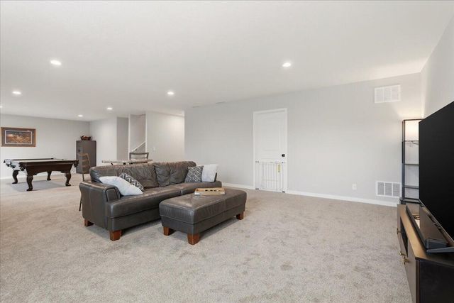 1840 BALSAM Street, Council Bluffs, IA 51503