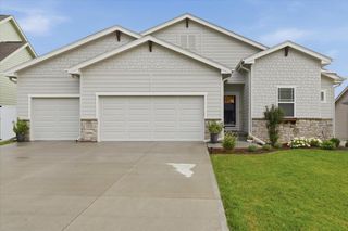1840 BALSAM Street, Council Bluffs, IA 51503