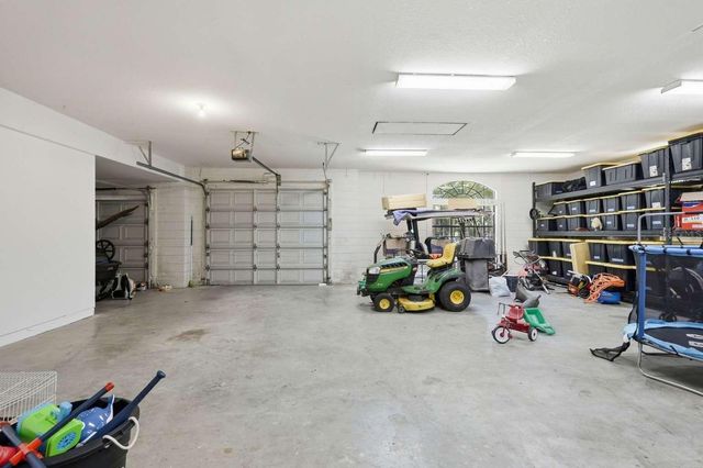 6301 S 86TH AVENUE N, Pinellas Park, FL 33782