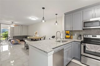 400 SE 10th St 103, Deerfield Beach, FL 33441