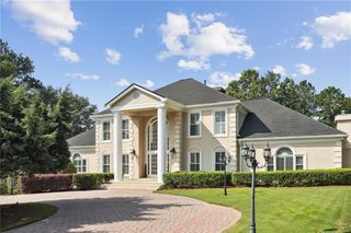 721 Club S Lane, Marietta, GA 30067