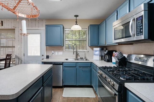6923 Lonesome Woods Trail, Humble, TX 77346