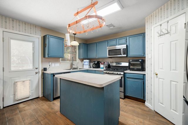 6923 Lonesome Woods Trail, Humble, TX 77346