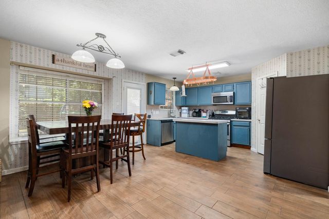 6923 Lonesome Woods Trail, Humble, TX 77346
